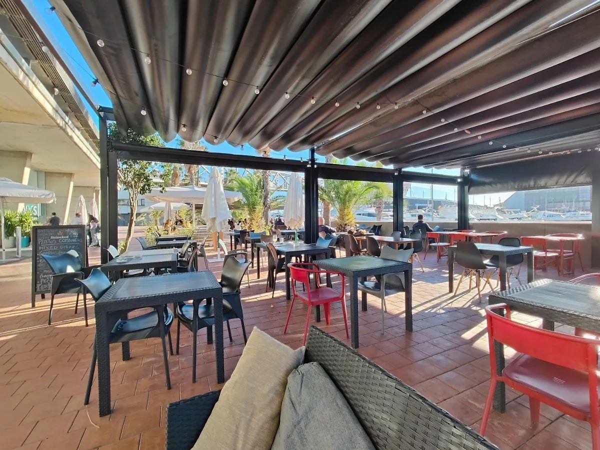 Voyager Hotel Sant Adria de Besos 0*,