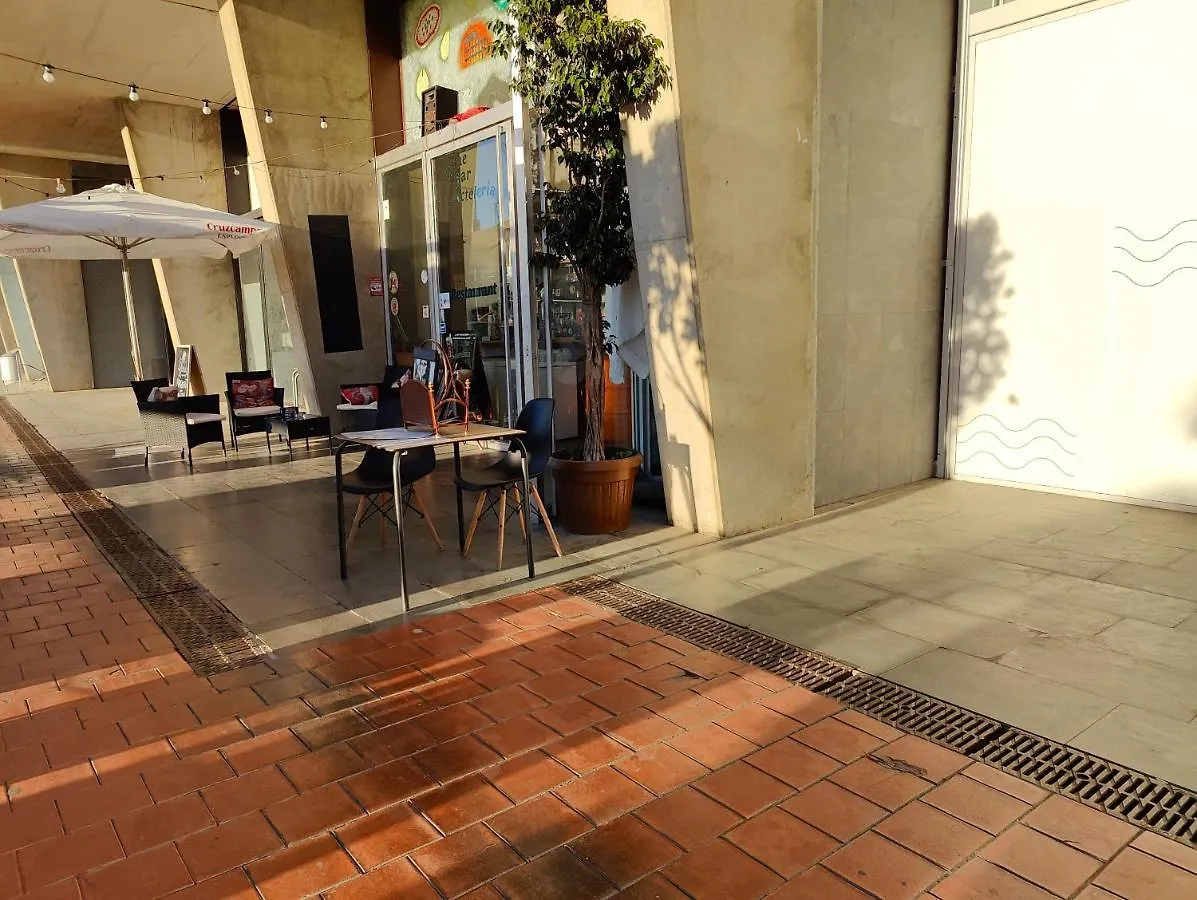 Voyager Hotel Sant Adria de Besos 0*,